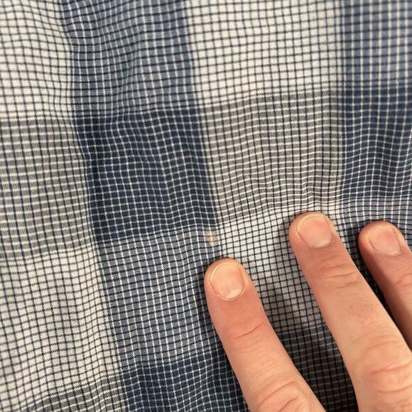 Tommy Bahama Chino Shorts Men's 35 Blue Plaid Button Zip 9.5" Inseam 100% Cotton - Picture 3 of 9